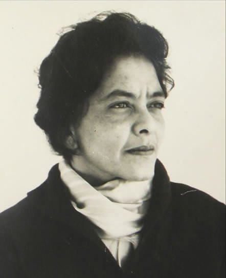A Loneliness Within – Zubeida Agha 1922–1997 by Salima Hashmi
